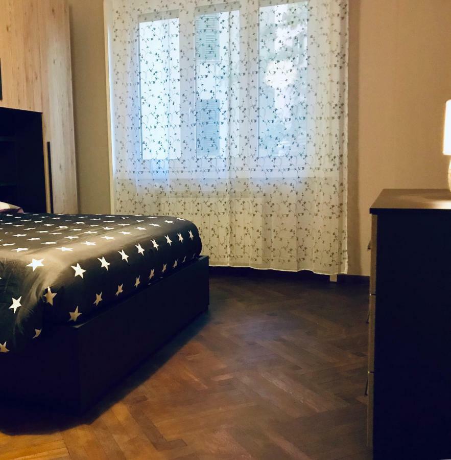 Апартаменты La Casa Di Claudia Генуя Экстерьер фото